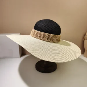 New Beach Hat Women's Large Brim Color Matching Sun Hat Summer Sun Protection Ladies Straw Hat Foldable